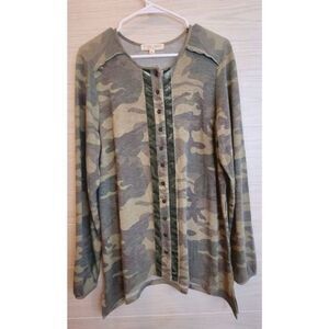 Alchemy Thread Green Brown Oversized Camo Long Sleeve Shirt Size Large